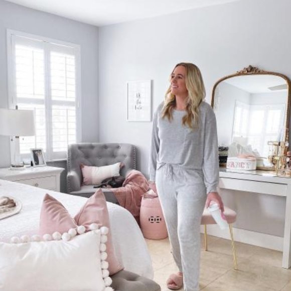 Target Tops - NWT Perfectly Cozy Lounge Sweatshirt - Stars Above